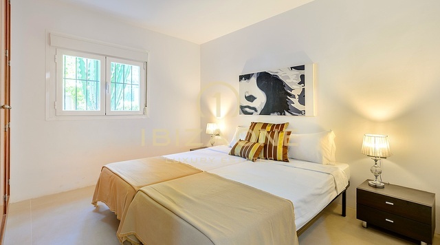 Encantadora villa de lujo en Santa Eulalia en alquiler, Ibiza