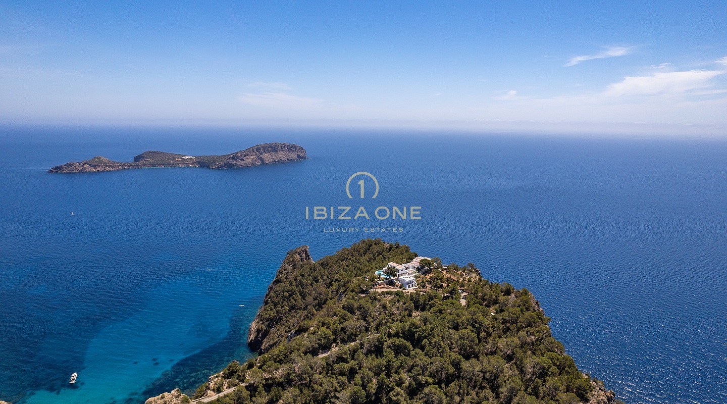 Esclusivo rifugio nella penisola con licenza di affitto turistico: 3 case di lusso con accesso privato al mare in vendita e in affitto, Ibiza