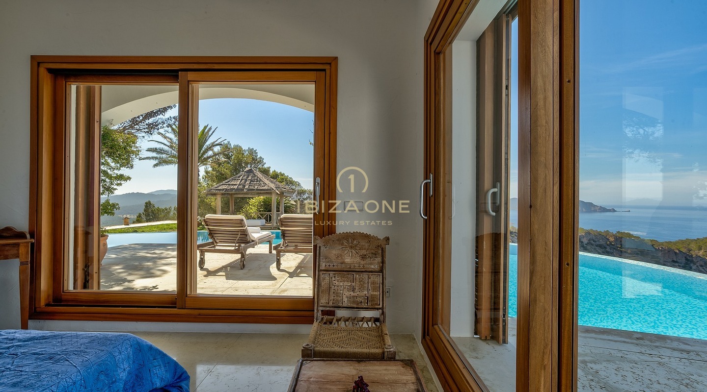 Exclusive Peninsula Retreat with tourist rental licence: 3 Luxury Homes with Private Sea Access for sale and rent, Ibiza