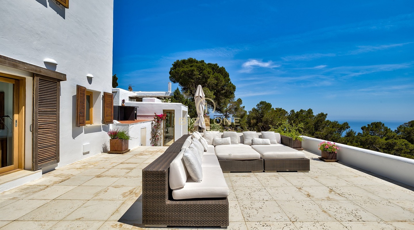 Esclusivo rifugio nella penisola con licenza di affitto turistico: 3 case di lusso con accesso privato al mare in vendita e in affitto, Ibiza