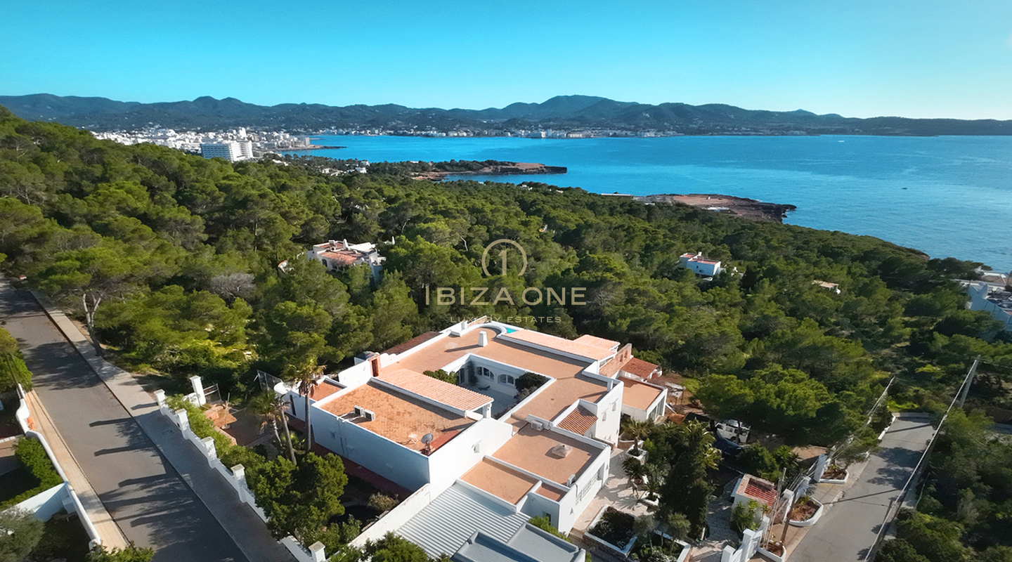 Villa de lujo en una zona tranquila con impresionantes vistas al mar