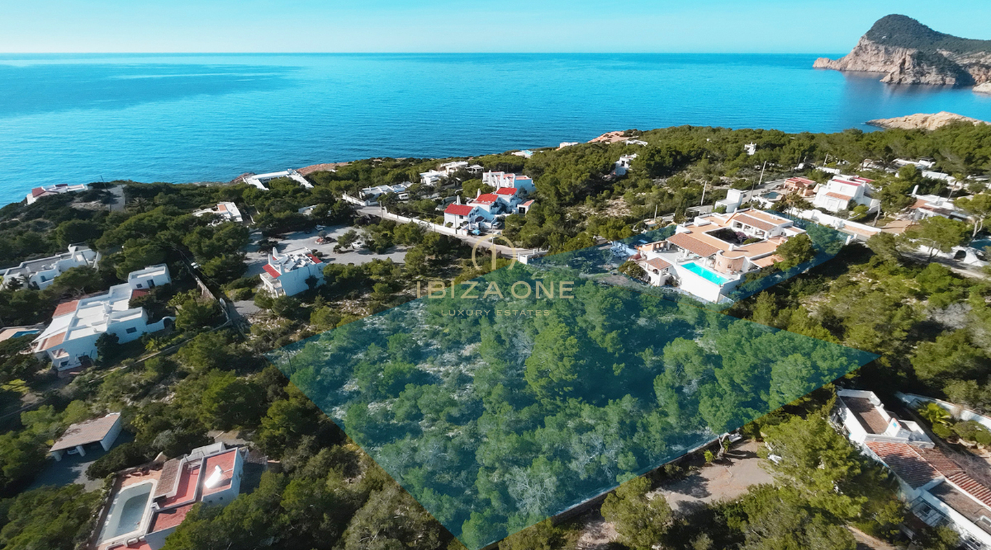 Quiet located luxury villa with amazin sea view