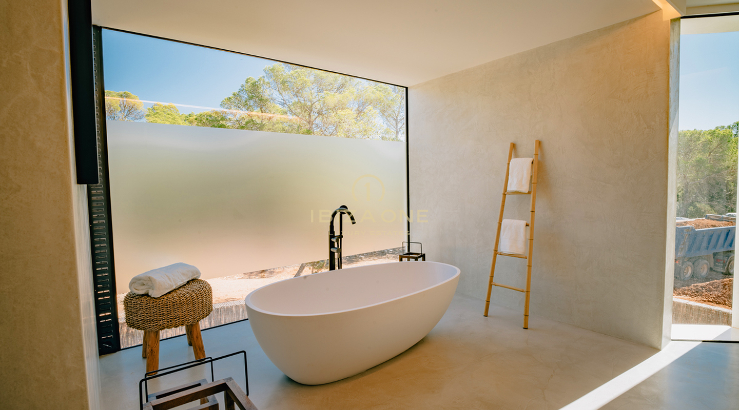 Villa de luxe de nouvelle construction avec vue fantastique sur la mer à vendre dans l'urbanisation la plus sécurisée et recherchée de Vista Alegre à vendre, Ibiza