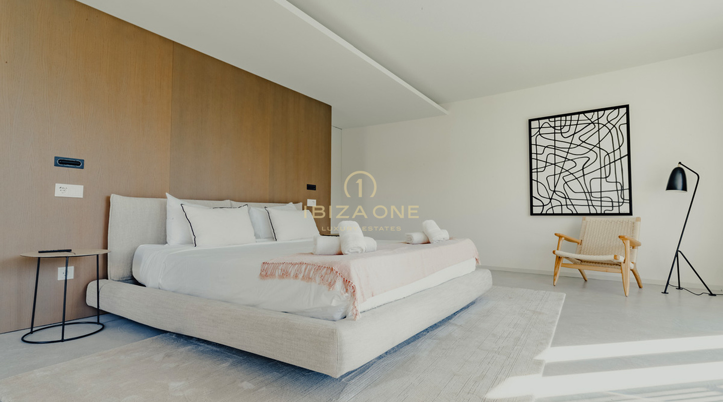 Neu gebaute Luxusvilla mit fantastischem Meerblick zu verkaufen in der begehrten bestgesicherten Urbanisation Vista Alegre, Ibiza