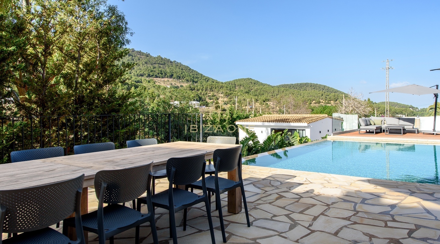 Preciosa casa de lujo con vistas al campo en venta, Ibiza - Preciosa casa de lujo con vistas al campo en alquiler, Ibiza
