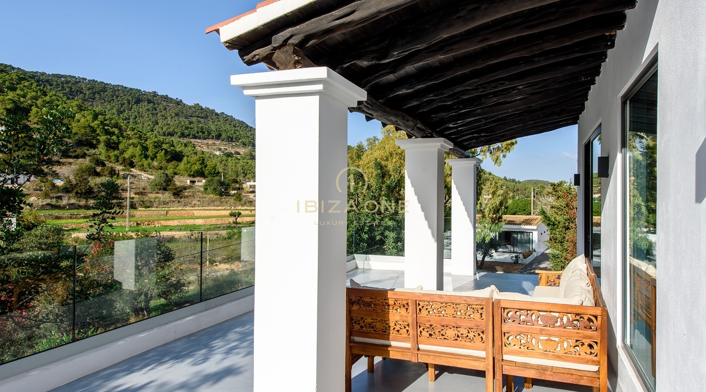 Bellissima casa di lusso con vista sulla campagna in vendita, Ibiza - Bellissima casa di lusso con vista sulla campagna in affitto, Ibiza