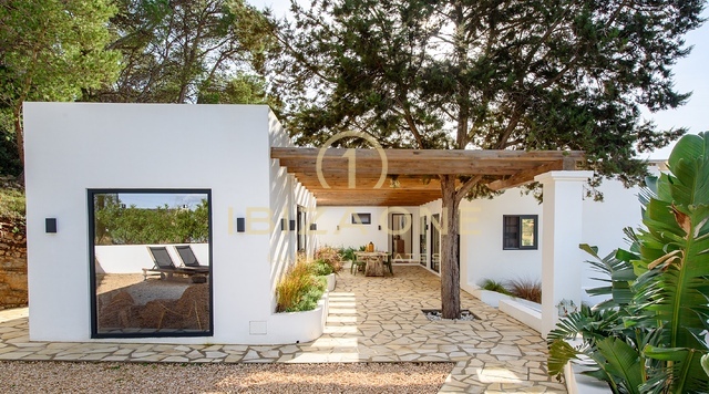 Bellissima casa di lusso con vista sulla campagna in vendita, Ibiza - Bellissima casa di lusso con vista sulla campagna in affitto, Ibiza
