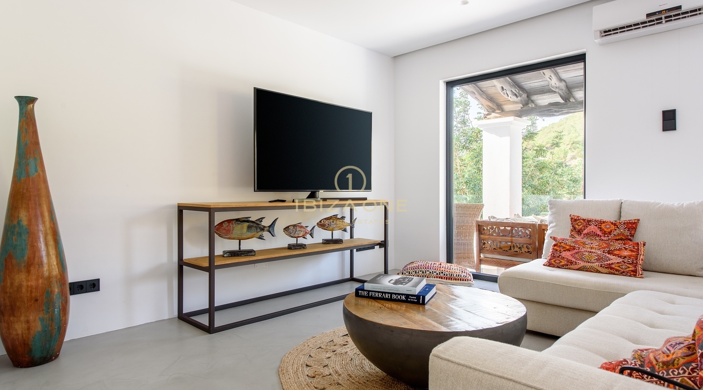Schönes Luxushaus mit Blick auf die Landschaft zu verkaufen, Ibiza - Schönes Luxushaus mit Blick auf die Landschaft zu vermieten, Ibiza