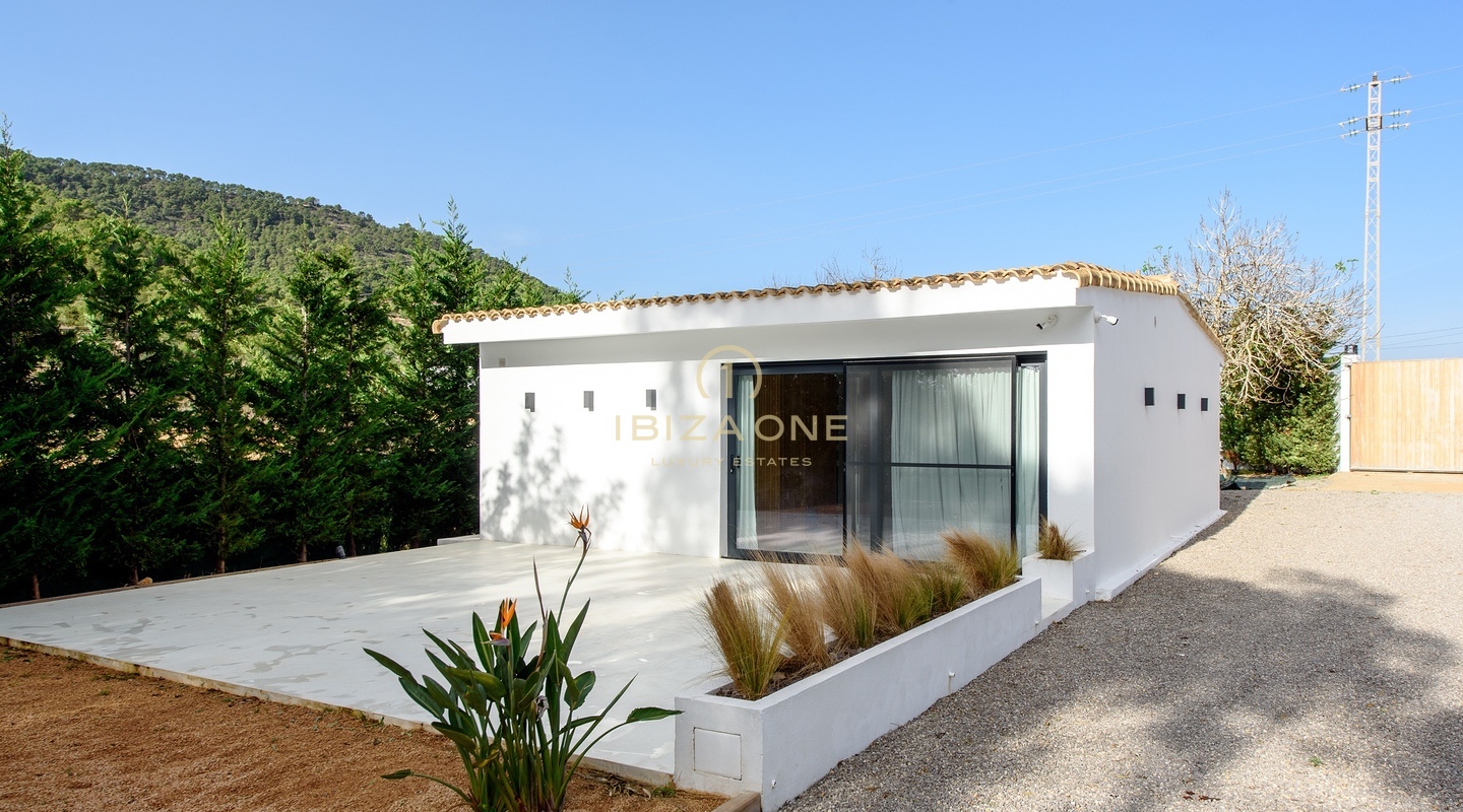 Preciosa casa de lujo con vistas al campo en venta, Ibiza - Preciosa casa de lujo con vistas al campo en alquiler, Ibiza
