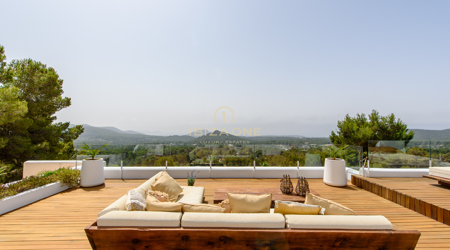Wunderschöne Luxusvilla mit 6 Schlafzimmern und Meerblick auf Ibiza zu verkaufen