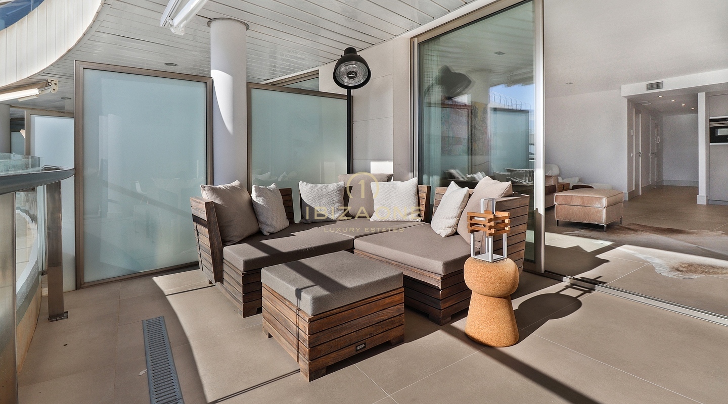 Modern luxury apartment on Paseo Maritimo in Edificio Miramar with Dalt Vila and sea views for sale, Ibiza - Modern luxury apartment on Paseo Maritimo in Edificio Miramar with Dalt Vila and sea views for rent, Ibiza