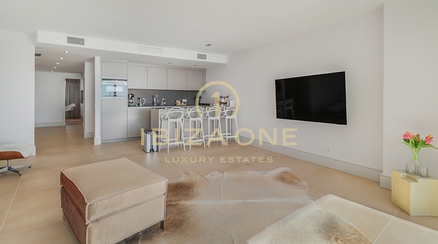 Moderno appartamento di lusso sul Paseo Maritimo nell'Edificio Miramar con Dalt Vila e vista sul mare in vendita, Ibiza - Moderno appartamento di lusso sul Paseo Maritimo nell'Edificio Miramar con Dalt Vila e vista sul mare in affitto, Ibiza