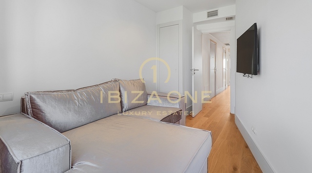 Modern luxe appartement op Paseo Maritimo in Edificio Miramar met Dalt Vila en zeezicht te koop, Ibiza - Modern luxe appartement op Paseo Maritimo in Edificio Miramar met Dalt Vila en zeezicht te huur, Ibiza