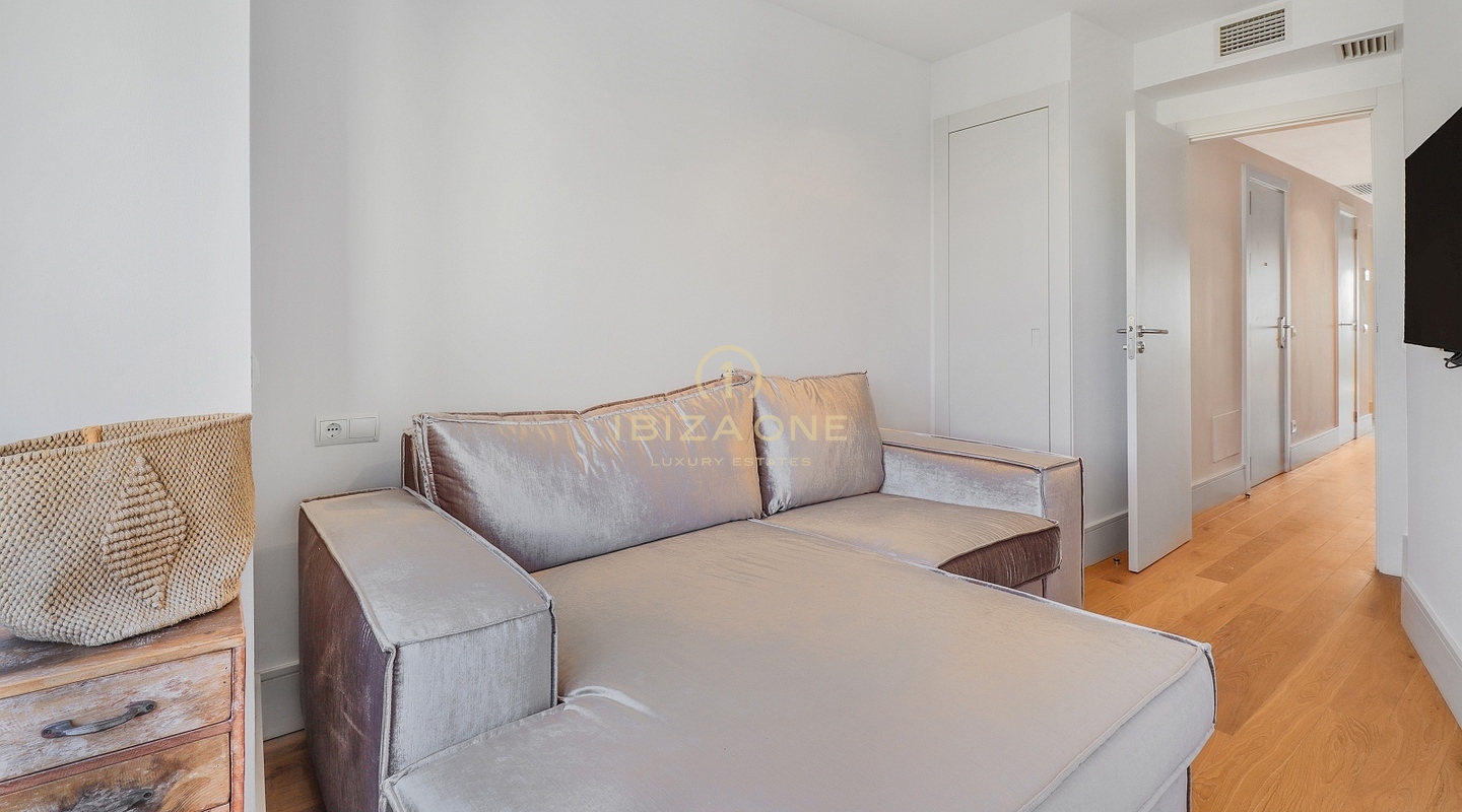 Modern luxe appartement op Paseo Maritimo in Edificio Miramar met Dalt Vila en zeezicht te koop, Ibiza - Modern luxe appartement op Paseo Maritimo in Edificio Miramar met Dalt Vila en zeezicht te huur, Ibiza