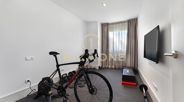 Modern luxe appartement op Paseo Maritimo in Edificio Miramar met Dalt Vila en zeezicht te koop, Ibiza - Modern luxe appartement op Paseo Maritimo in Edificio Miramar met Dalt Vila en zeezicht te huur, Ibiza