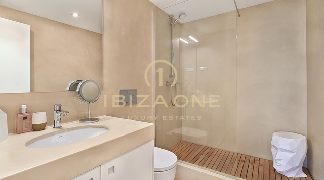 Modern luxe appartement op Paseo Maritimo in Edificio Miramar met Dalt Vila en zeezicht te koop, Ibiza - Modern luxe appartement op Paseo Maritimo in Edificio Miramar met Dalt Vila en zeezicht te huur, Ibiza
