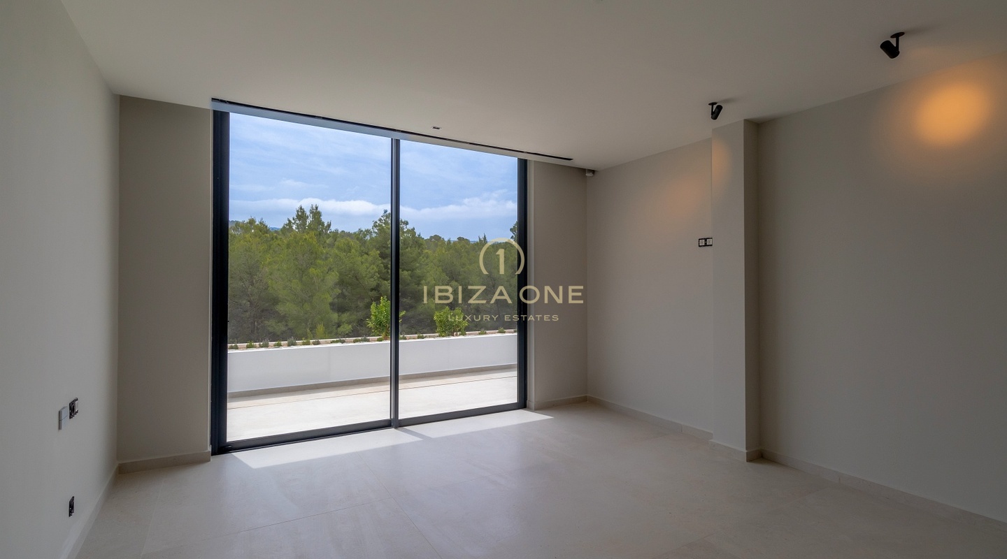 Nieuwbouw luxe villa met zwembad en prachtig uitzicht te koop