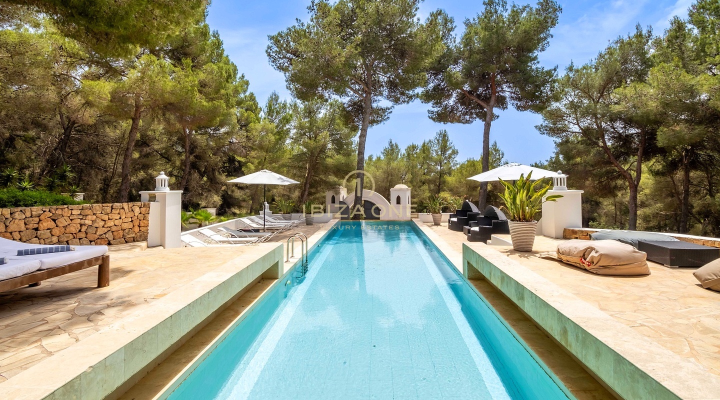 Private and secluded luxury villa in Sa Carroca for sale, Ibiza