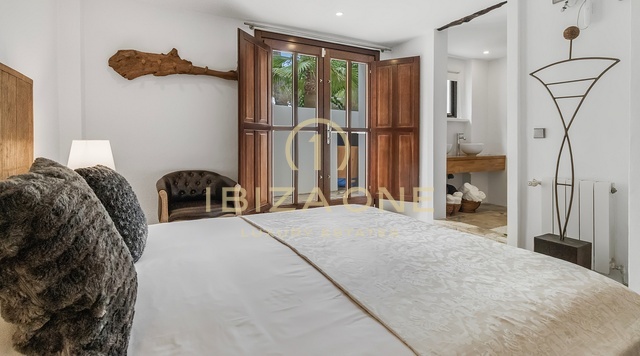 Private and secluded luxury villa in Sa Carroca for sale, Ibiza