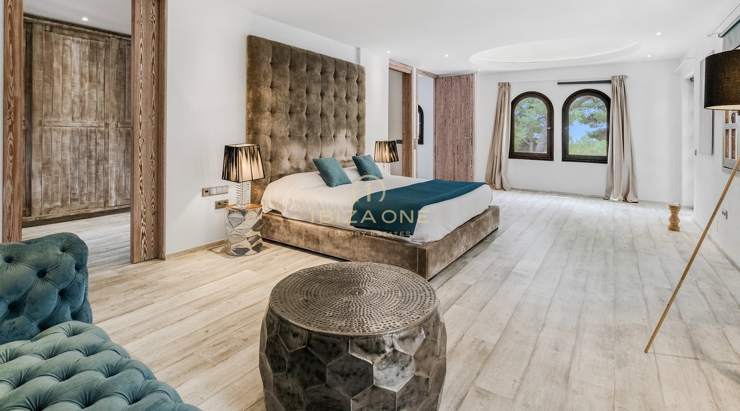 Private and secluded luxury villa in Sa Carroca for sale, Ibiza