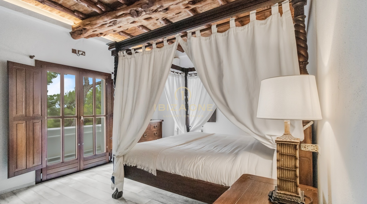 Villa di lusso privata e appartata in vendita a Sa Carroca, Ibiza