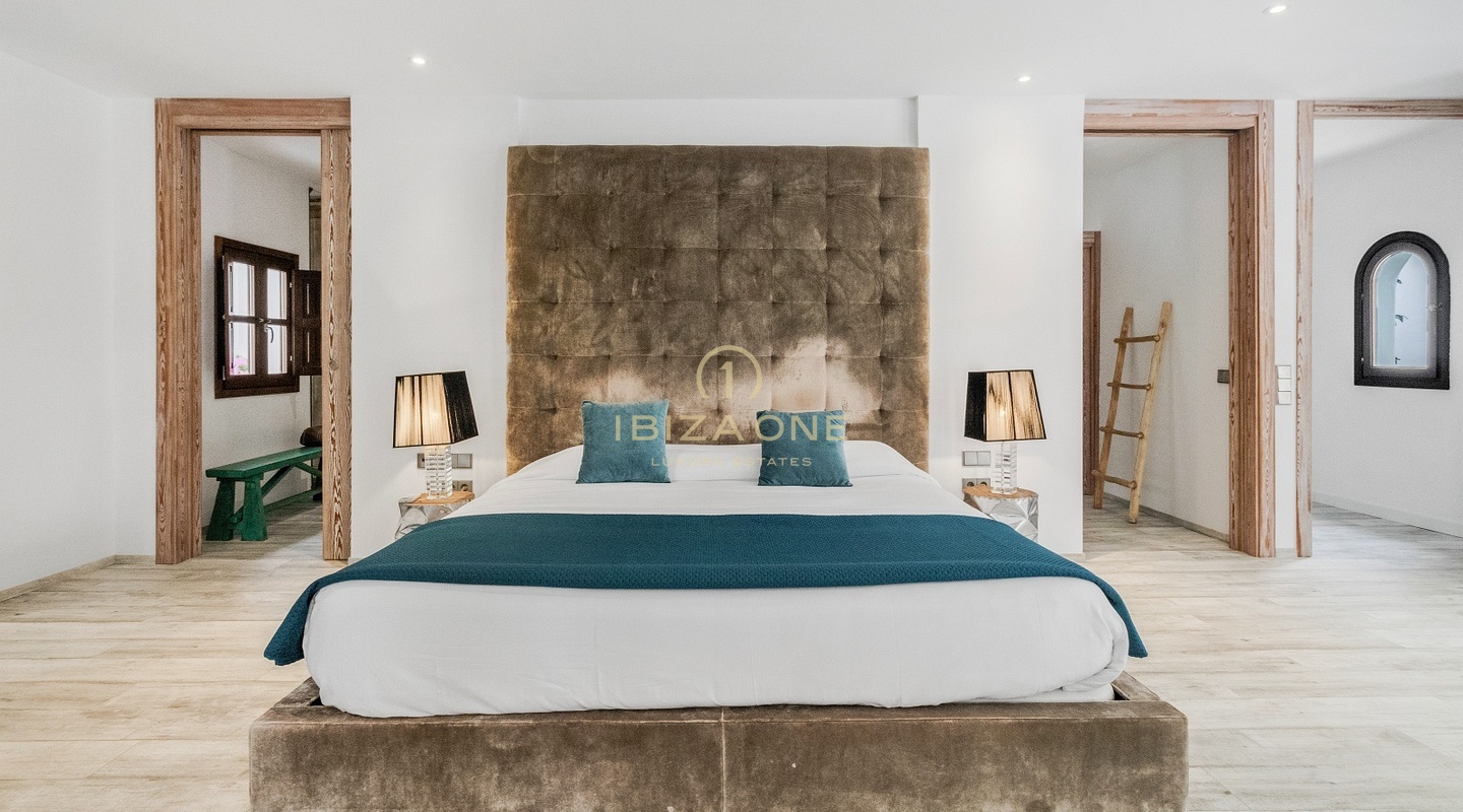 Private and secluded luxury villa in Sa Carroca for sale, Ibiza