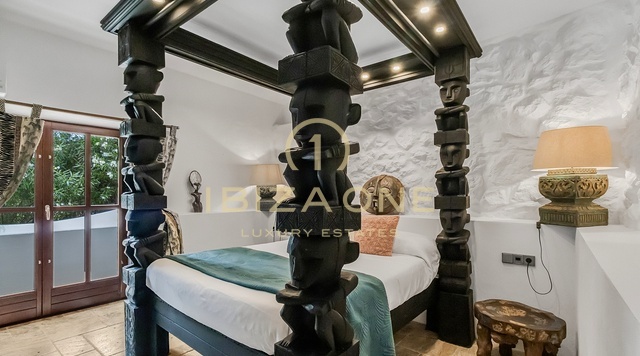 Private and secluded luxury villa in Sa Carroca for sale, Ibiza