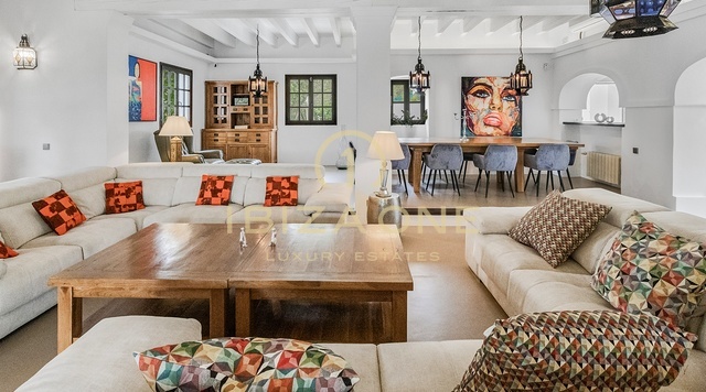Villa di lusso privata e appartata in vendita a Sa Carroca, Ibiza