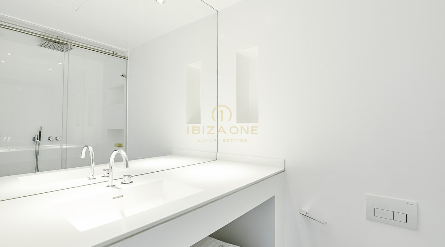 Luxuriöses Apartment mit 2 Schlafzimmern im exklusiven Gebäude Las Boas zu verkaufen, Ibiza - Luxuriöses Apartment mit 2 Schlafzimmern im exklusiven Gebäude Las Boas zu vermieten, Ibiza