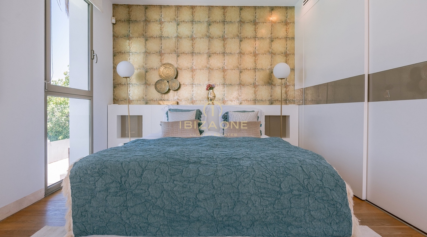 Luxurious, modern and luminous 4-bedroom villa for sale, Ibiza