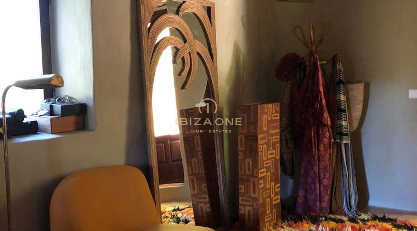 Casale di lusso originale in posizione idilliaca in vendita, Ibiza