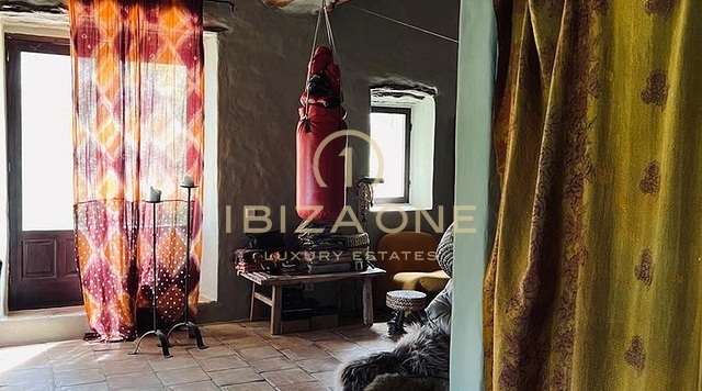 Original masía de lujo en una ubicación idílica en venta, Ibiza
