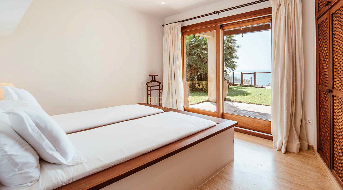 Luxe droomhuis met adembenemend uitzicht over de oceaan te huur, Ibiza