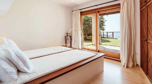 Luxury dream home with breathtaking views over the ocean for rent, Ibiza