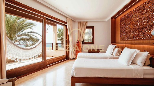 Luxe droomhuis met adembenemend uitzicht over de oceaan te huur, Ibiza