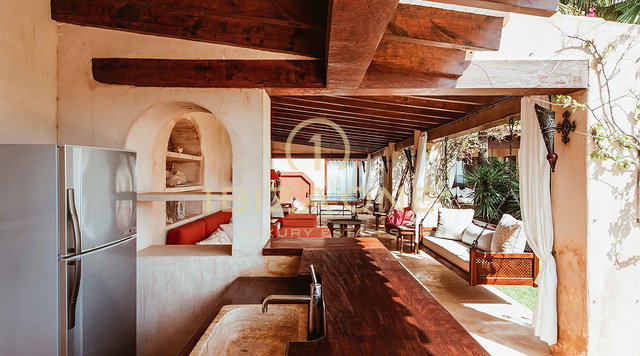 Luxe droomhuis met adembenemend uitzicht over de oceaan te huur, Ibiza