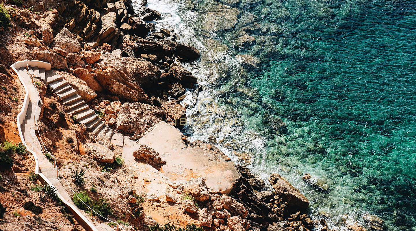 Luxuriöses Traumhaus mit atemberaubendem Blick auf das Meer zu vermieten, Ibiza