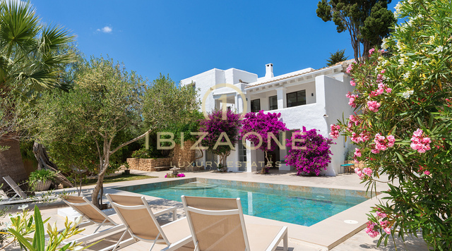 Exquisita y refinada villa de lujo en venta, Ibiza - Exquisita y refinada villa de lujo en alquiler, Ibiza