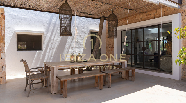 Villa de luxe exquise et raffinée à vendre, Ibiza - Villa de luxe exquise et raffinée à louer, Ibiza