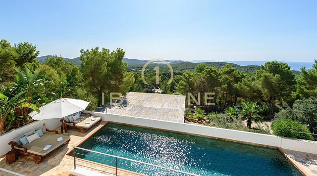 Villa de luxe moderne de 5 chambres avec permis de location à vendre, Ibiza