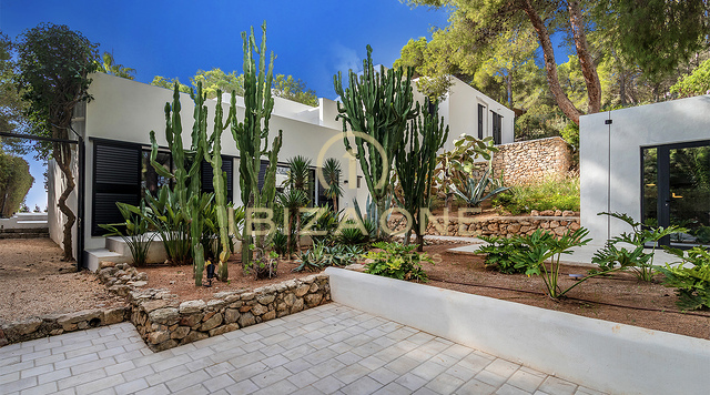 Luxury Contemporary Modern Villa in Ibiza with Spectacular Sea and Country Views for sale, Ibiza