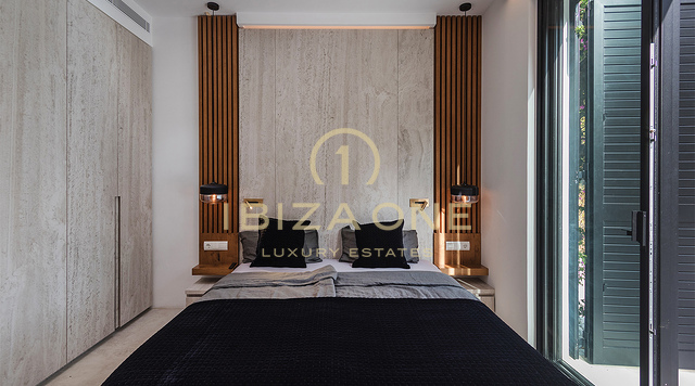 Villa de luxe contemporaine et moderne à Ibiza avec vue spectaculaire sur la mer et la campagne à vendre, Ibiza