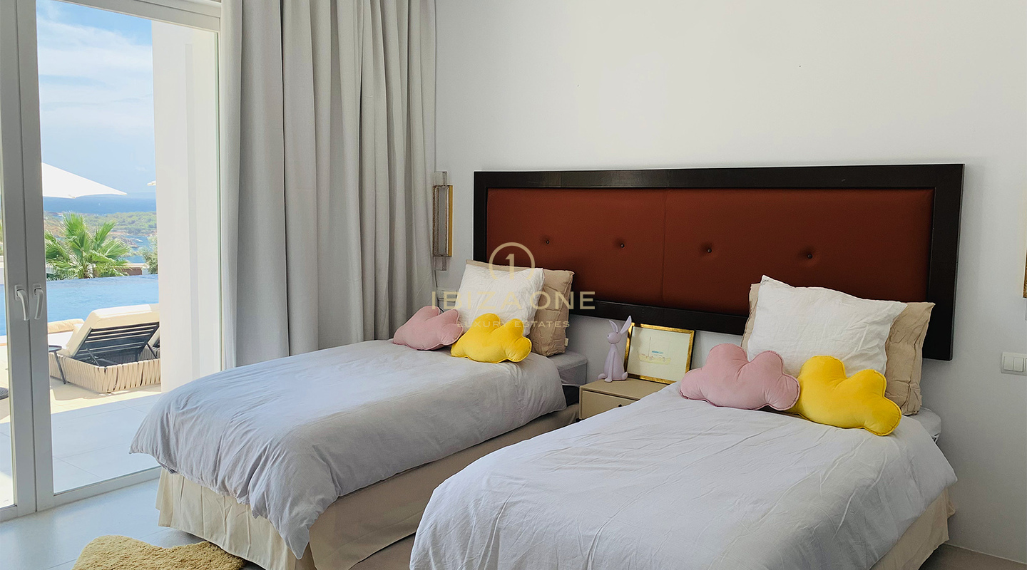 Ultramoderne luxe villa met exclusief zeezicht op toplocatie Vista Alegre te huur, Ibiza