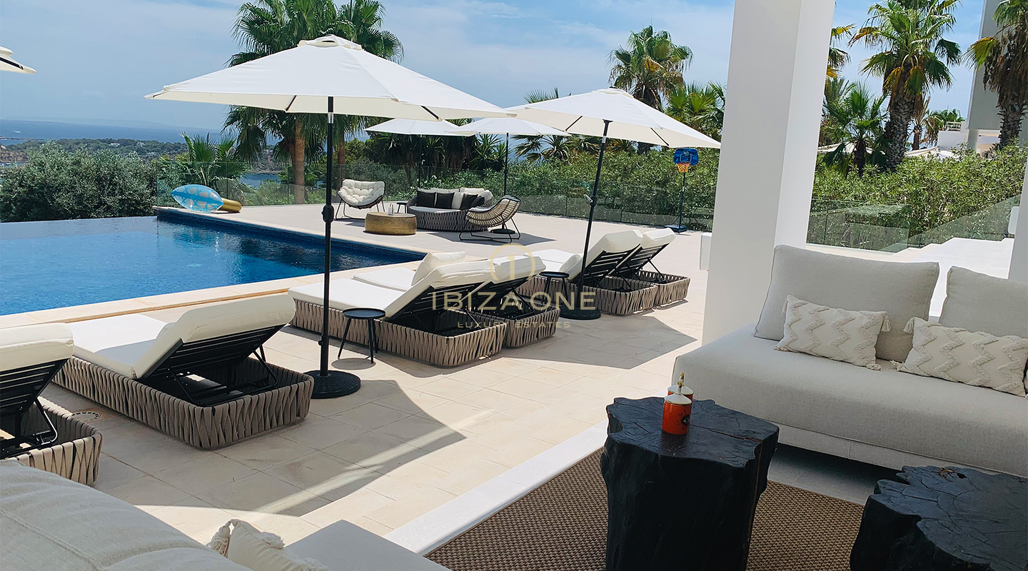 Ultramoderne luxe villa met exclusief zeezicht op toplocatie Vista Alegre te huur, Ibiza