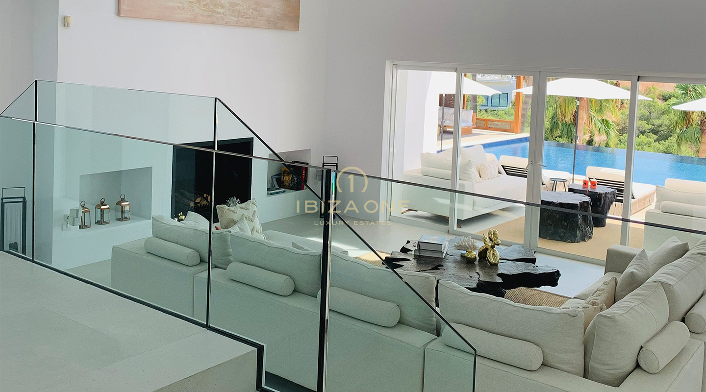 Ultramoderne luxe villa met exclusief zeezicht op toplocatie Vista Alegre te huur, Ibiza