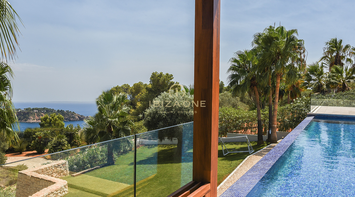 Ultramoderne luxe villa met exclusief zeezicht op toplocatie Vista Alegre te huur, Ibiza