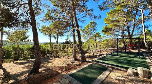 Luxury and exclusiv villa in Ibiza for sale