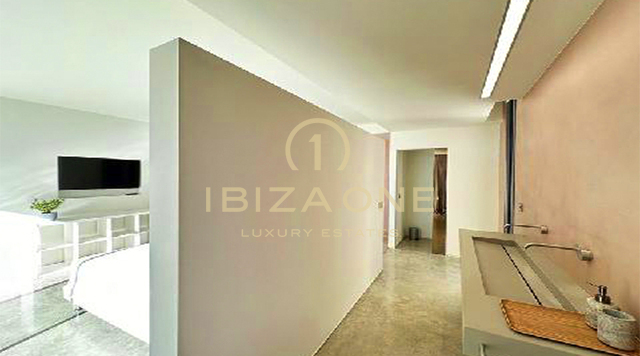Luxury and exclusiv villa in Ibiza for sale
