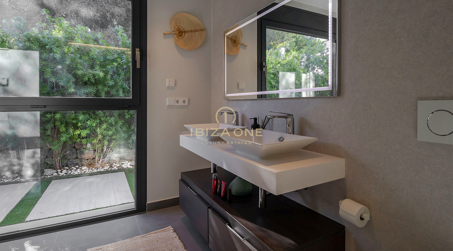 Modern luxury villa close by sandy beach Talamanca for sale -RESERVED