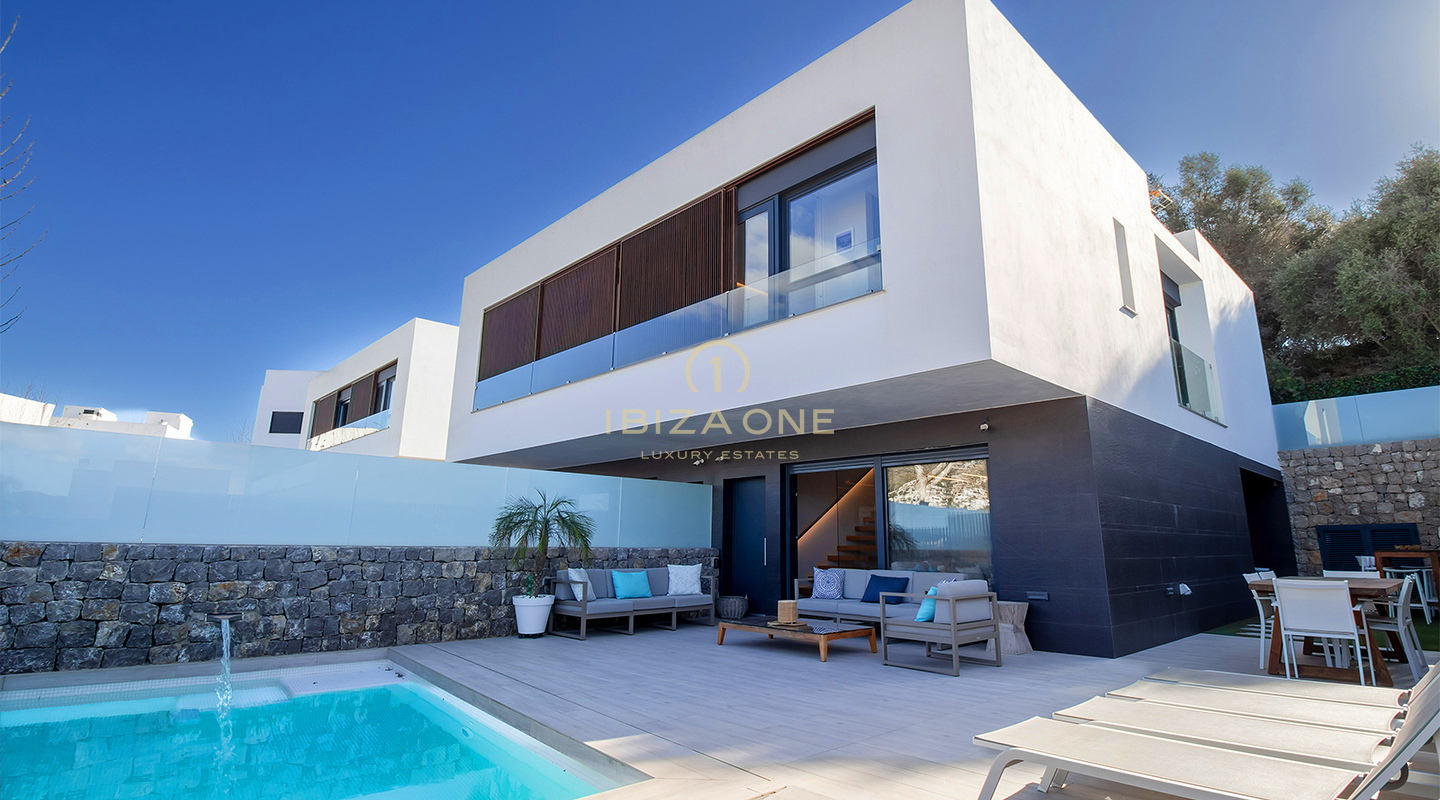Modern luxury villa close by sandy beach Talamanca for sale -RESERVED